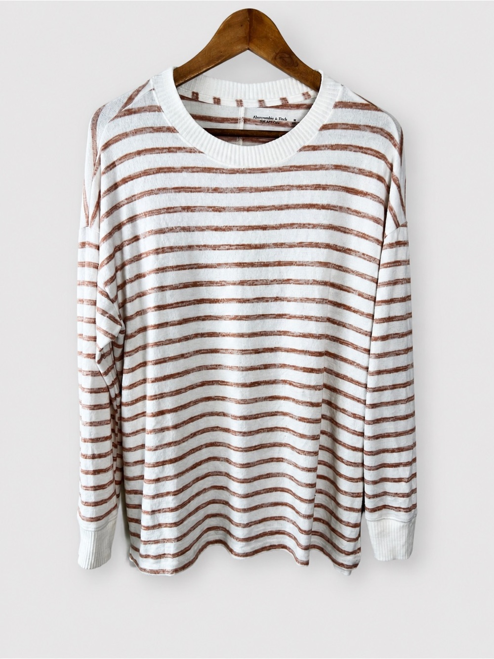 Abercrombie & Fitch Long-Sleeve Oversized Luxe Cozy Crew Tee Medium Neutral Soft